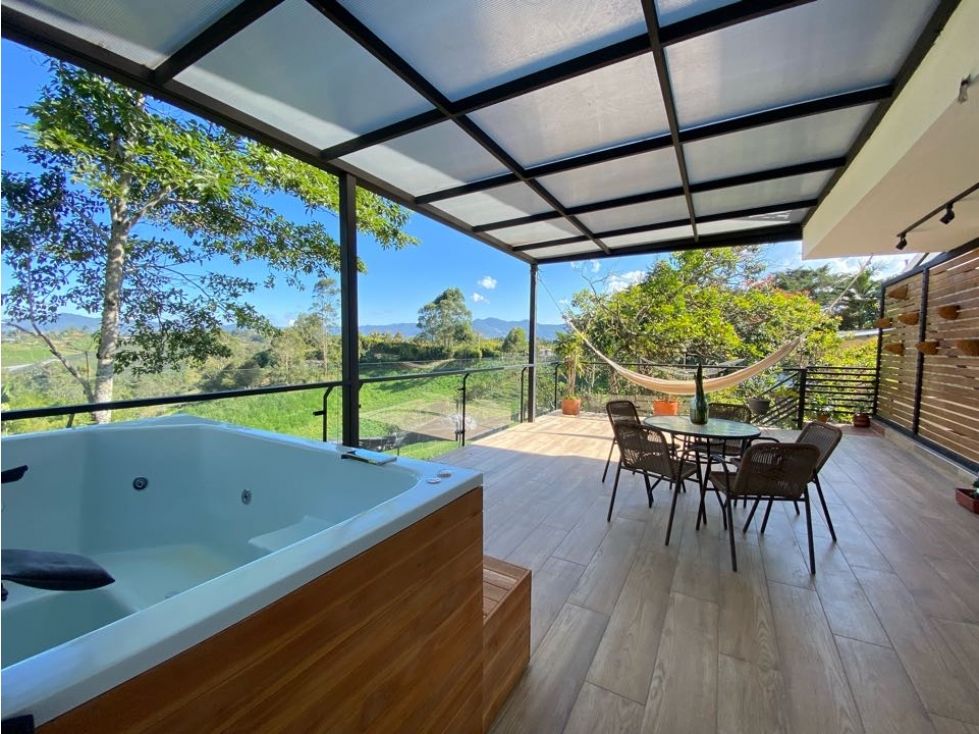 Casa en venta Antioquia Rionegro Rionegro 300 m2 Habitaciones 4 Baños 3 Garajes 2 Precio $1050000000