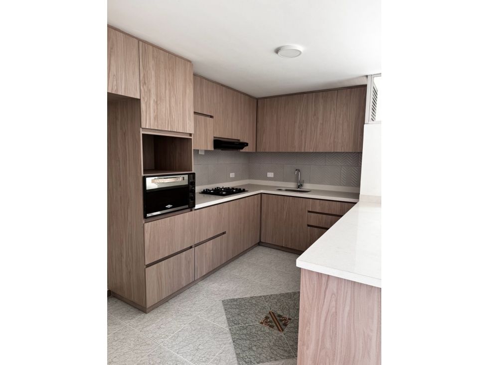Apartamento en venta Antioquia Medellín Laureles 210 m2 Habitaciones 4 Baños 5 Garajes 2 Precio $1250000000