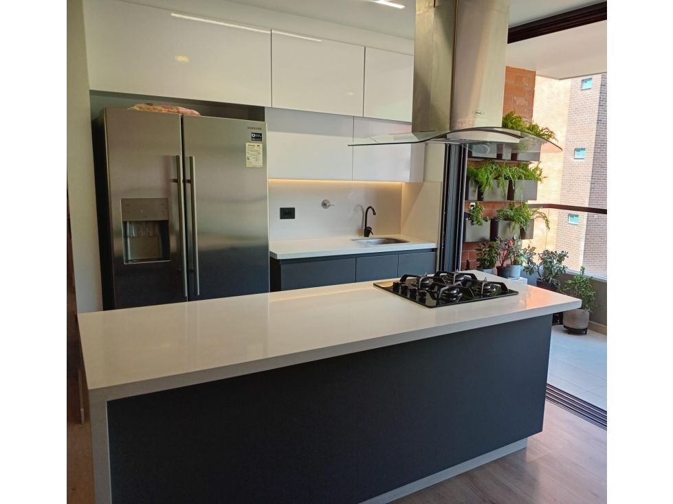 Apartamento en venta Antioquia Envigado El Esmeraldal 85 m2 Habitaciones 2 Baños 2 Garajes 2 Precio $850000000