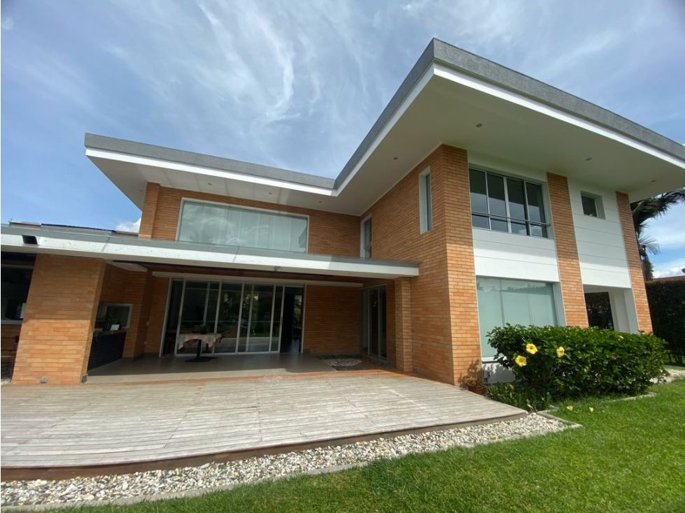 Casa en arriendo Antioquia Rionegro Rionegro 380 m2 Habitaciones 4 Baños 5 Garajes 2 Precio $950000000