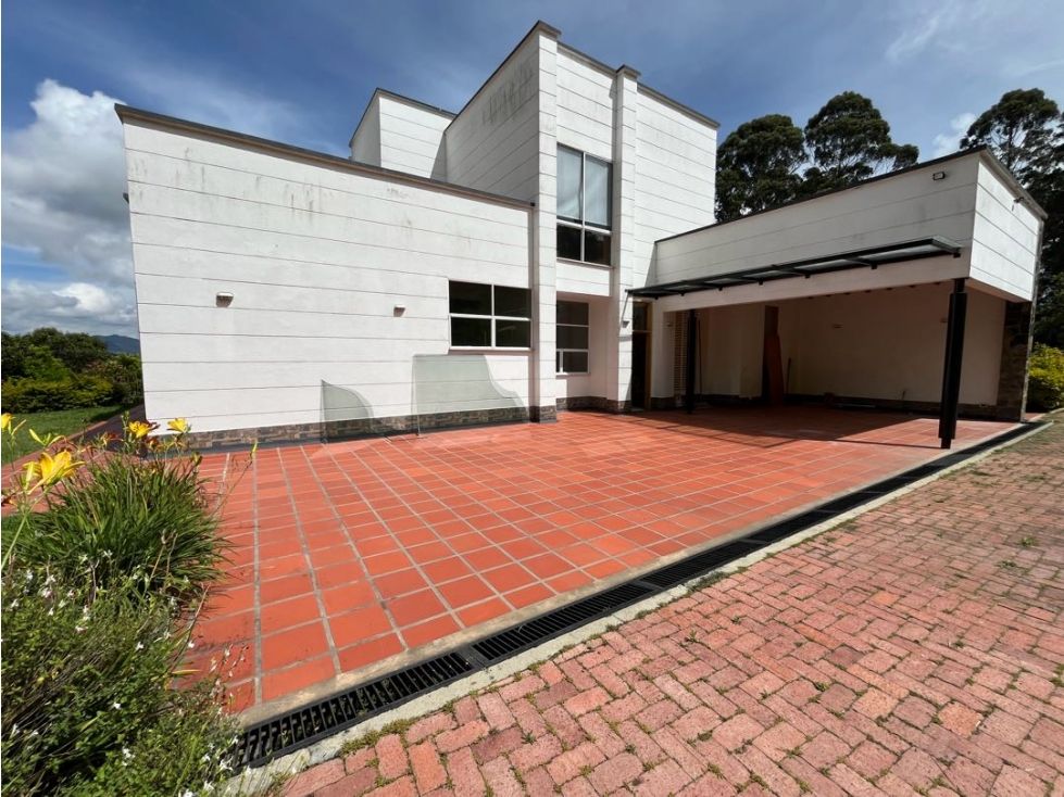 Casa en arriendo Antioquia Rionegro San Antonio 418 m2 Habitaciones 5 Baños 5 Garajes 1 Precio $11000000