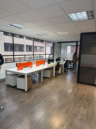 Oficina en arriendo Cundinamarca Bogotá Chico Norte Et Iii 80 m2 Habitaciones 0 Baños 2 Garajes 2 Precio $5670000