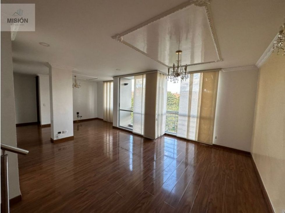 Apartamento en venta Cundinamarca Bogotá Bogotá 147 m2 Habitaciones 3 Baños 2 Garajes 2 Precio $750000000