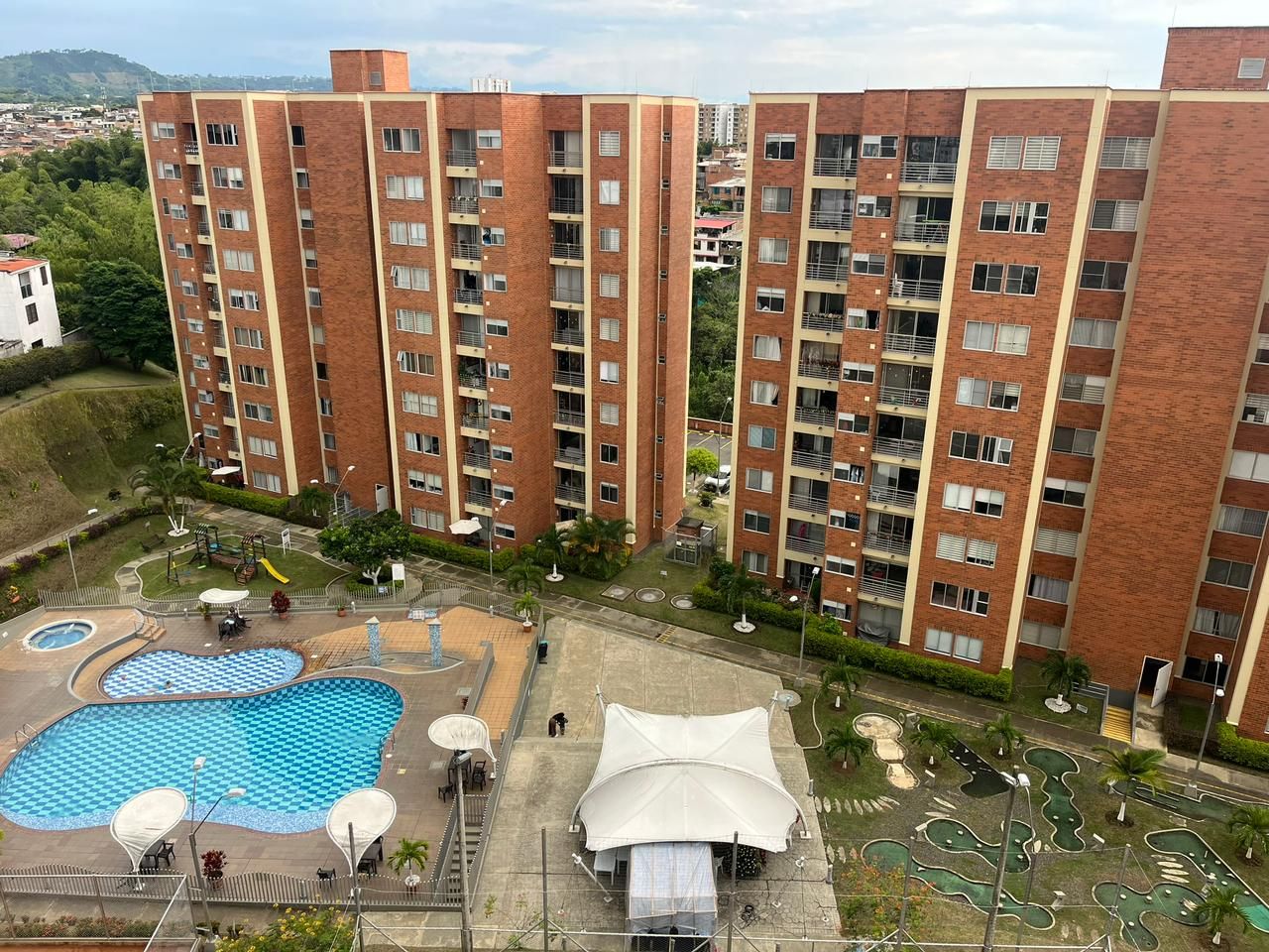 Apartamento en venta Risaralda Pereira Jardin De Velez Y Velez 75 m2 Habitaciones 3 Baños 2 Garajes 1 Precio $350000000