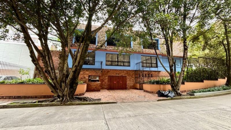 Apartamento en arriendo Cundinamarca Bogotá Comuneros 65 m2 Habitaciones 1 Baños 1 Garajes 2 Precio $5600000