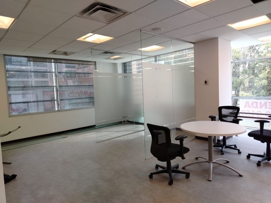 Oficina en arriendo Cundinamarca Bogotá Chicó Norte 175 m2 Habitaciones 0 Baños 2 Garajes 3 Precio $17950000