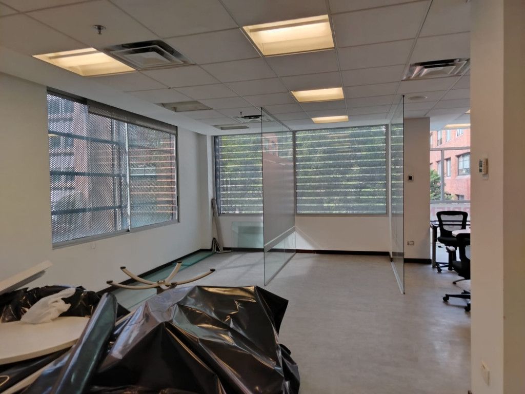 Oficina en arriendo Cundinamarca Bogotá Chicó Norte 175 m2 Habitaciones 0 Baños 2 Garajes 3 Precio $17950000