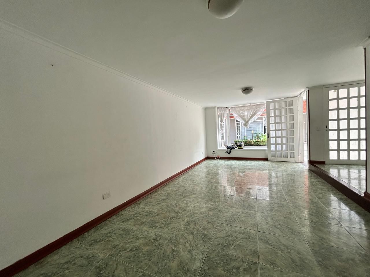 Casa en venta Meta Villavicencio Cr California 116 m2 Habitaciones 4 Baños 4 Garajes 2 Precio $450000000