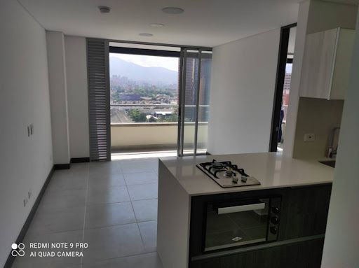 Apartaestudio en arriendo Antioquia Medellín Simesa 55 m2 Habitaciones 1 Baños 2 Garajes 1 Precio $3200000