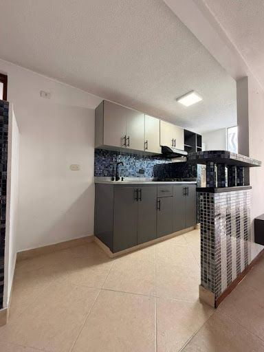 Apartamento en arriendo Antioquia Medellín Asomadera No2 63 m2 Habitaciones 3 Baños 2 Garajes 1 Precio $3300000