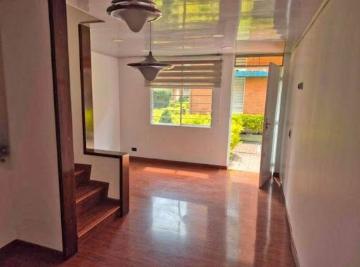 Casa en arriendo Cundinamarca Madrid Conjunto Residencial Zaragoza 98 m2 Habitaciones 3 Baños 2 Garajes 0 Precio $1400000