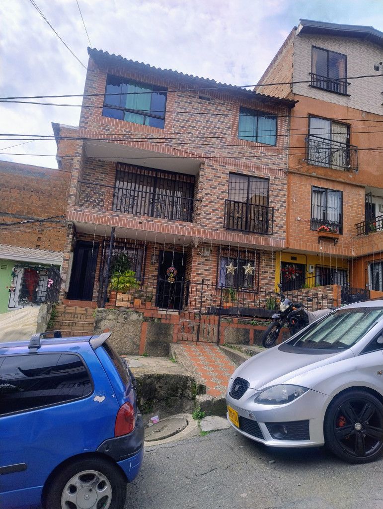 Casa en venta Antioquia Medellín Pedregal 94 m2 Habitaciones 3 Baños 2 Garajes 0 Precio $340000000
