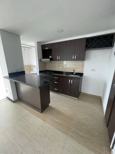 Apartamento en arriendo Antioquia Itagüí Ditaires 70 m2 Habitaciones 3 Baños 2 Garajes 1 Precio $2400000