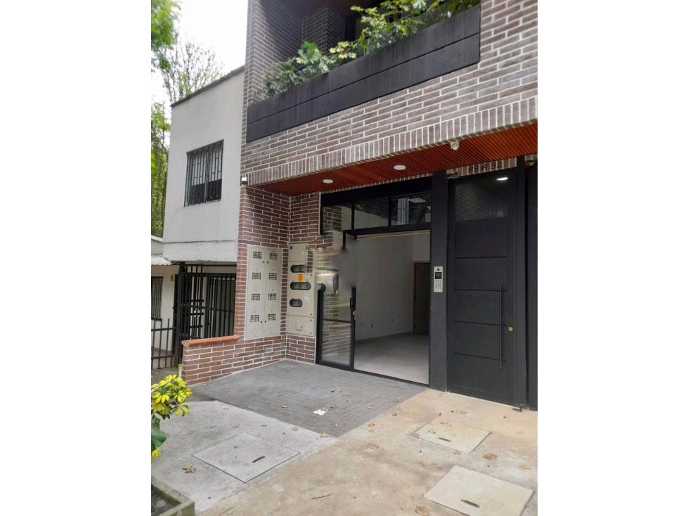 Local en arriendo Antioquia Medellín Santa Monica 17 m2 Habitaciones 0 Baños 1 Garajes 0 Precio $1850000