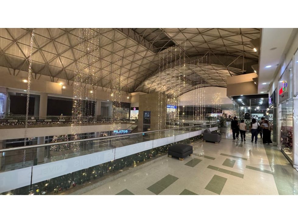 Local en arriendo o venta Risaralda Pereira Cr Bosque De Cantabria 43 m2 Habitaciones 0 Baños 0 Garajes 0 Precio venta $580000000 Precio arriendo $6450000