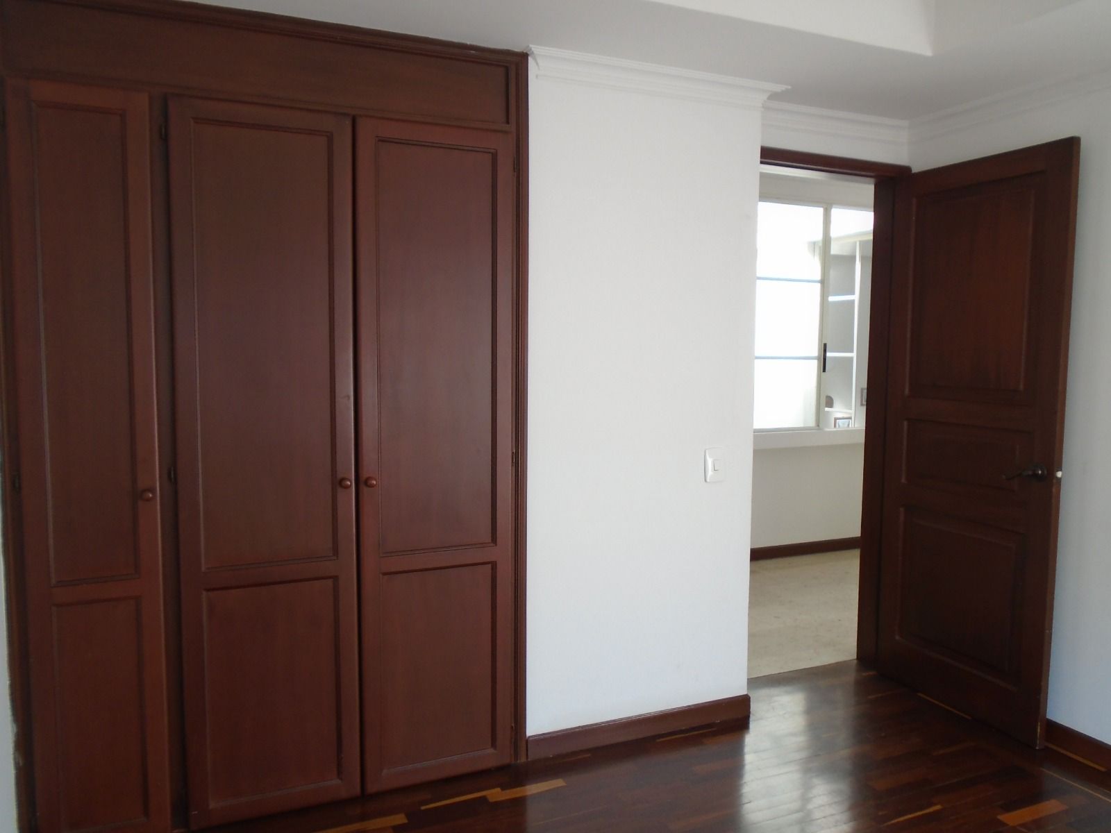 Casa en arriendo Risaralda Pereira Los Angeles 300 m2 Habitaciones 3 Baños 3 Garajes 2 Precio $3680000