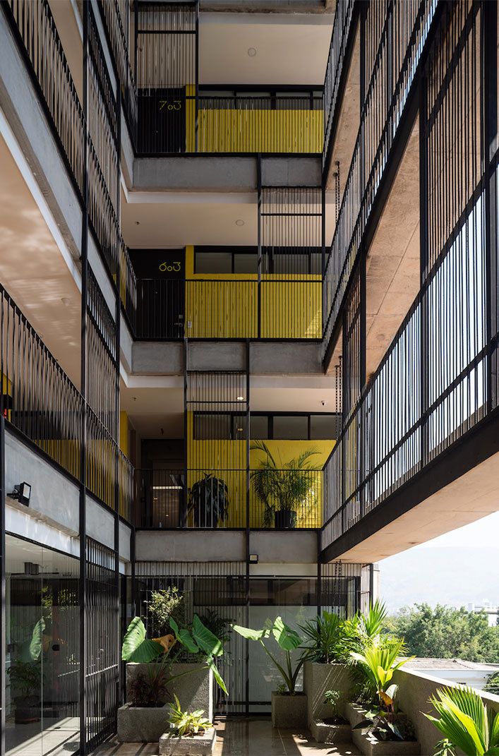 Oficina en venta Antioquia Medellín Villanueva 40 m2 Habitaciones 0 Baños 1 Garajes 1 Precio $350000000