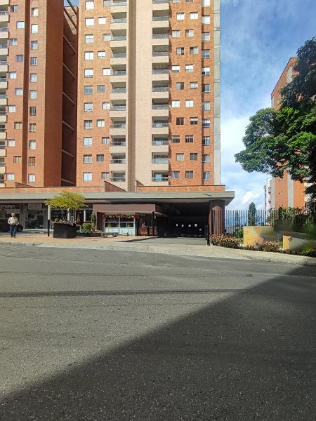 Apartamento en arriendo Antioquia Medellín Campo Amor 67 m2 Habitaciones 2 Baños 2 Garajes 1 Precio $3300000