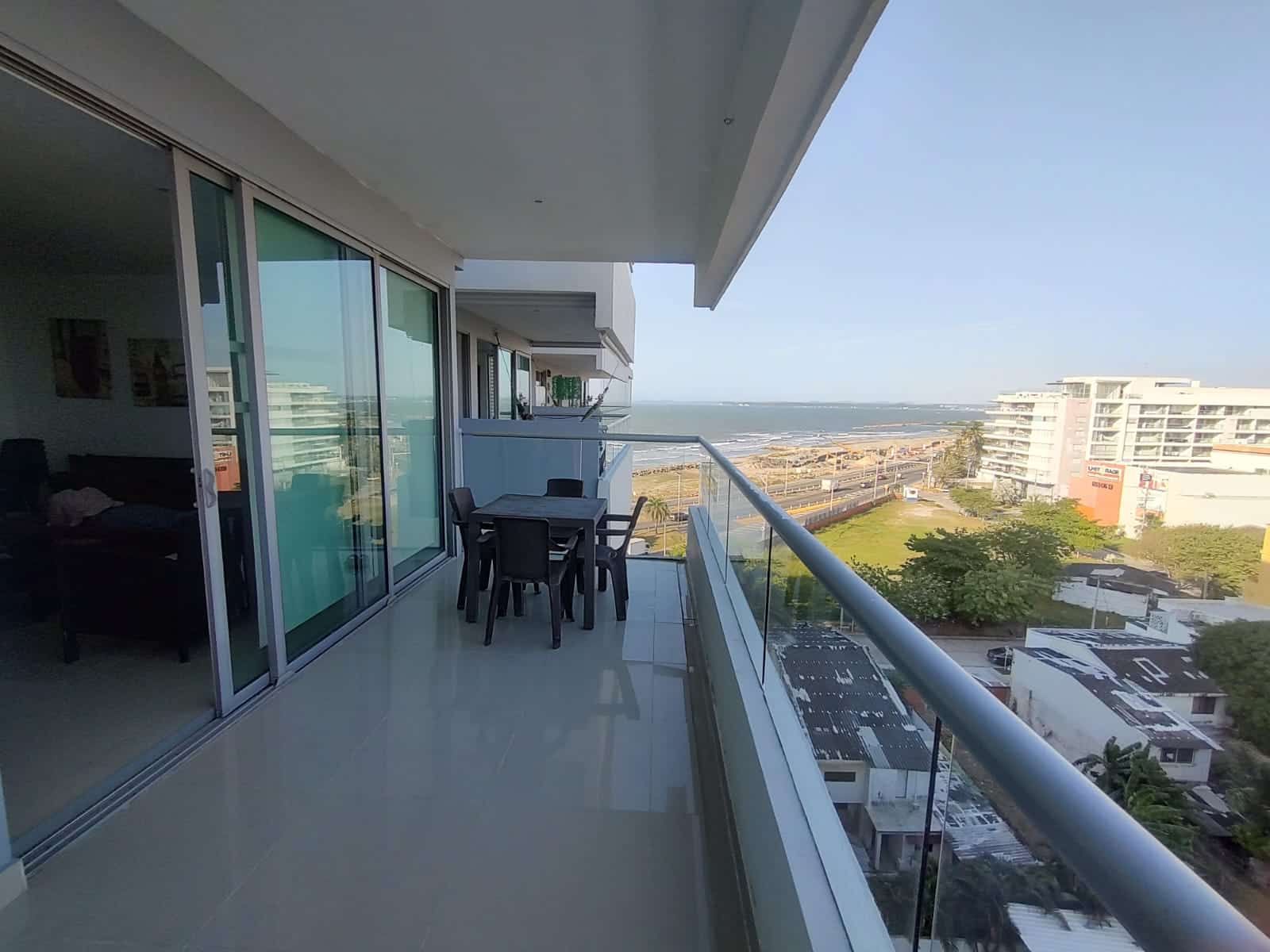 Apartamento en arriendo Bolívar Cartagena Crespo 67 m2 Habitaciones 1 Baños 2 Garajes 2 Precio $3200000