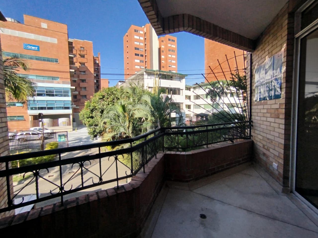 Apartamento en arriendo Antioquia Medellín La Candelaria 120 m2 Habitaciones 3 Baños 3 Garajes 2 Precio $4200000