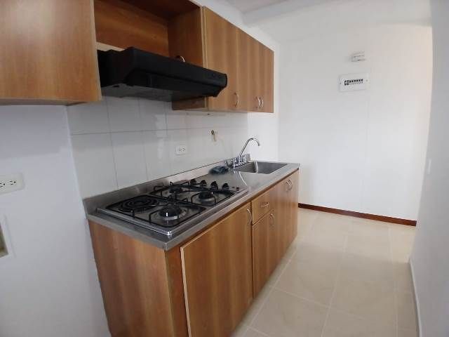 Apartamento en arriendo Antioquia Medellín Villanueva 75 m2 Habitaciones 3 Baños 2 Garajes 1 Precio $3800000