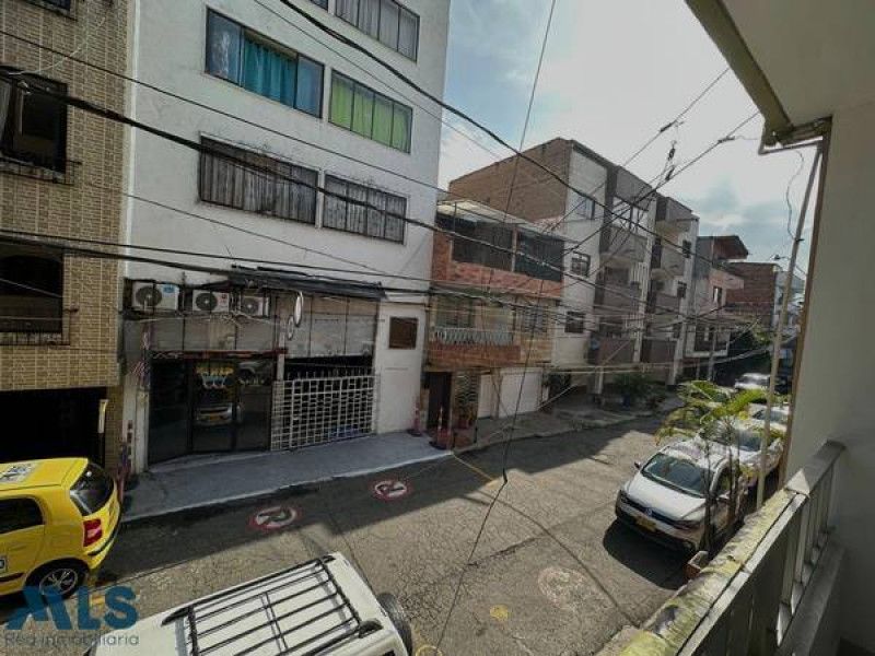 Casa en venta Antioquia Medellín San Joaquin 126 m2 Habitaciones 5 Baños 4 Garajes 1 Precio $580000000