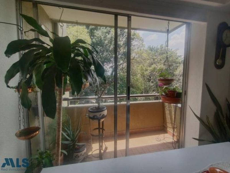 Apartamento en venta Antioquia Medellín Granada 75 m2 Habitaciones 3 Baños 2 Garajes 0 Precio $400000000