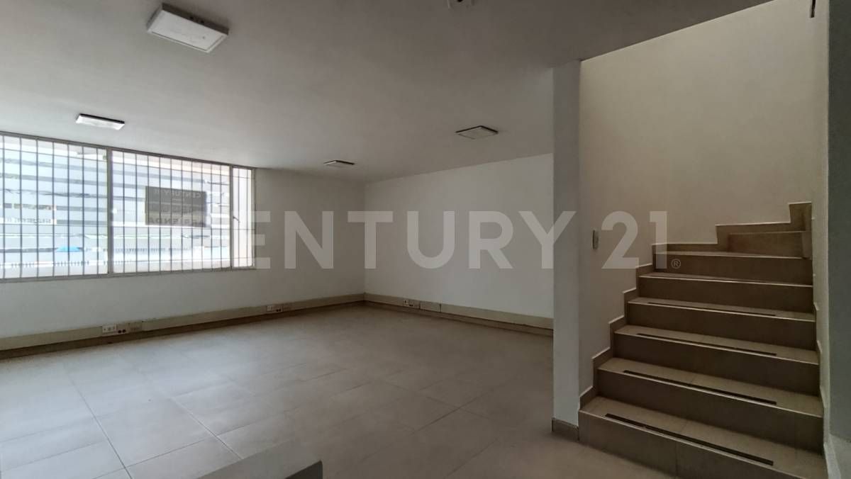 Casa en arriendo Cundinamarca Bogotá Chico Norte Et Ii 265 m2 Habitaciones 3 Baños 4 Garajes 4 Precio $10000000