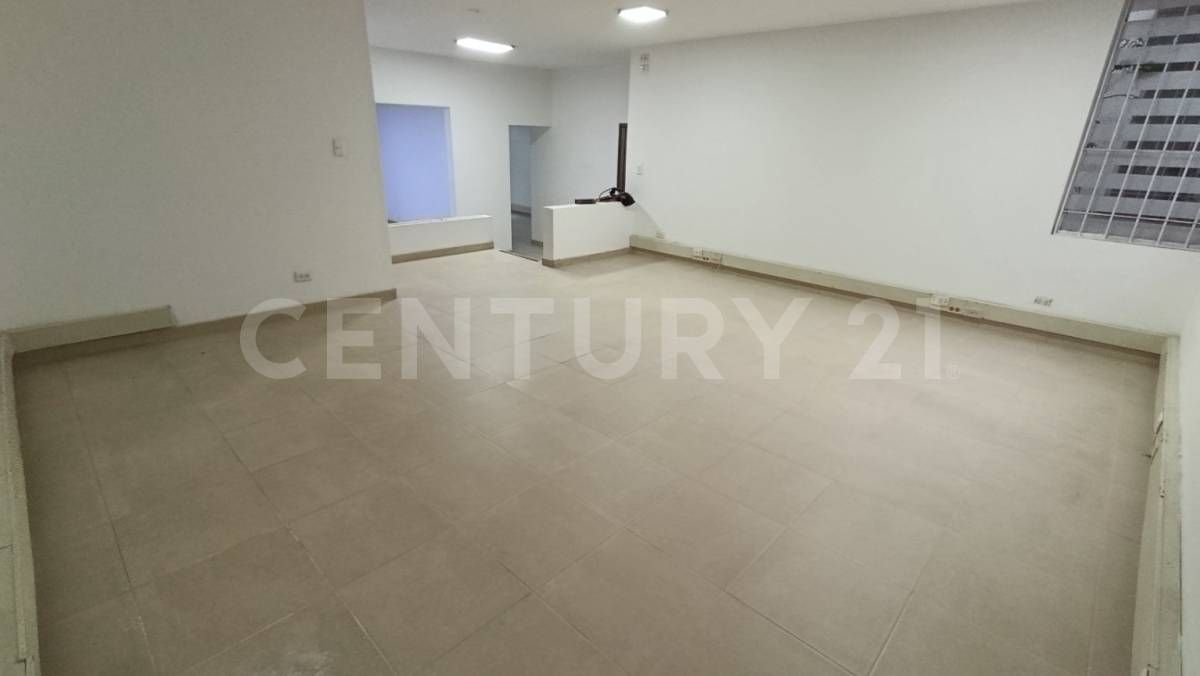 Casa en arriendo Cundinamarca Bogotá Chico Norte Et Ii 265 m2 Habitaciones 3 Baños 4 Garajes 4 Precio $9400000