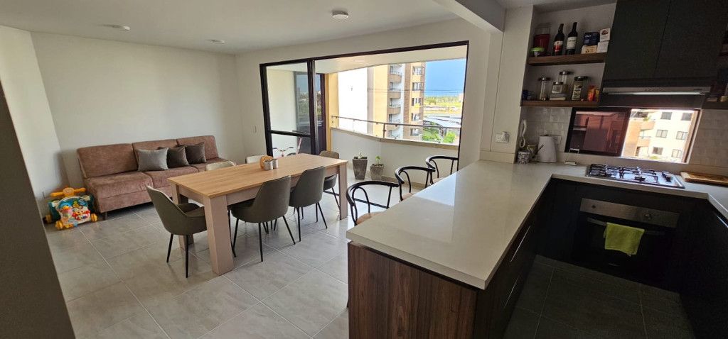 Apartamento en venta Valle Del Cauca Cali Urbanización Ciudad Jardín 107 m2 Habitaciones 3 Baños 4 Garajes 2 Precio $600000000