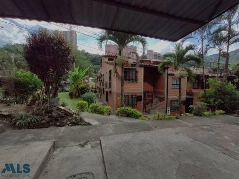 Casa en venta Antioquia Medellín La Mota 80 m2 Habitaciones 4 Baños 2 Garajes 1 Precio $380000000