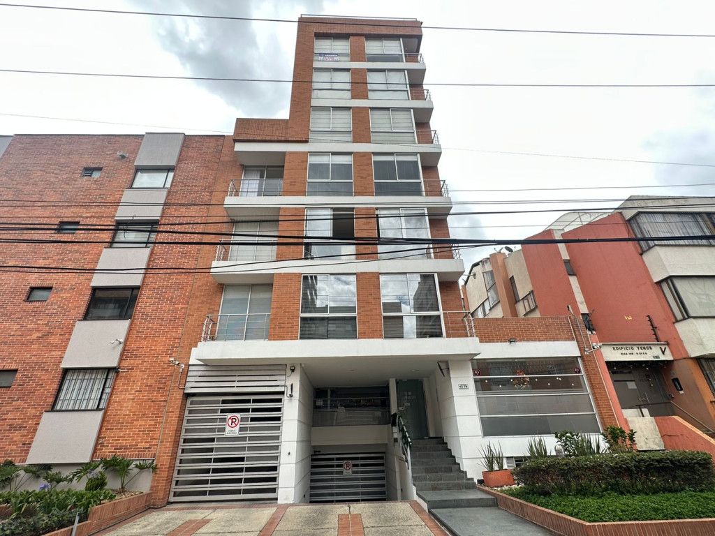 Apartamento en arriendo Cundinamarca Bogotá Los Cedritos 58 m2 Habitaciones 2 Baños 2 Garajes 1 Precio $2433000