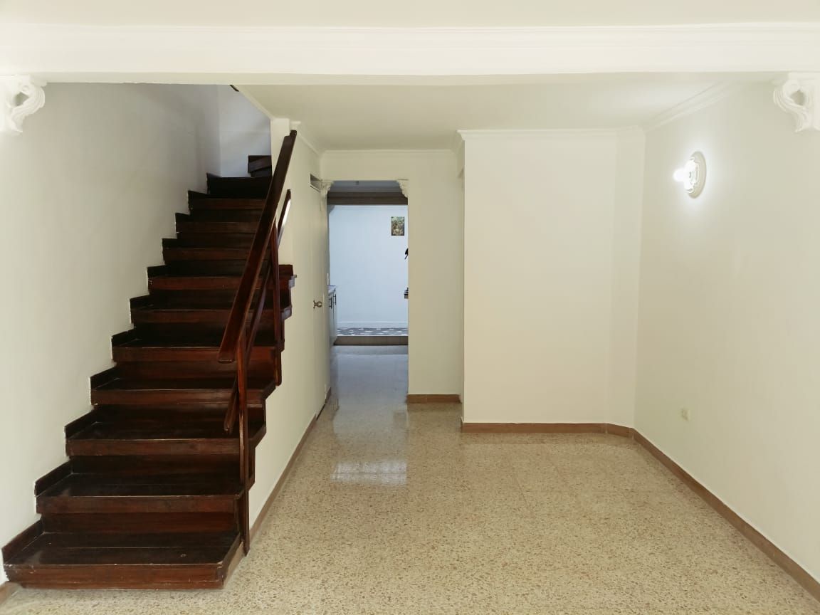 Casa en arriendo Antioquia Medellín La Gloria 100 m2 Habitaciones 4 Baños 3 Garajes 1 Precio $3550000