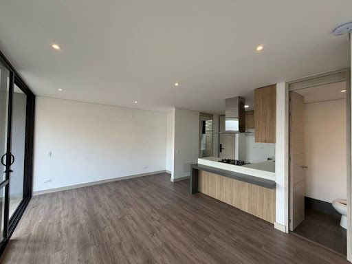 Apartaestudio en arriendo Antioquia Medellín Los Balsos No1 67 m2 Habitaciones 1 Baños 2 Garajes 1 Precio $4200000