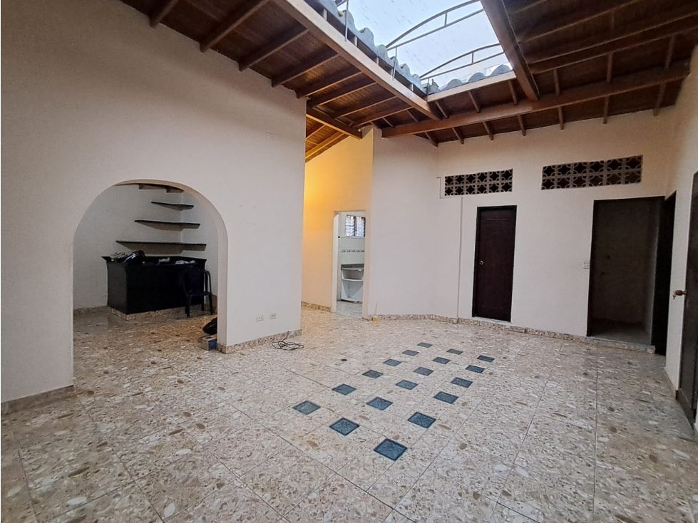 Apartamento en venta Antioquia Medellín Prado 148 m2 Habitaciones 5 Baños 2 Garajes 0 Precio $370000000