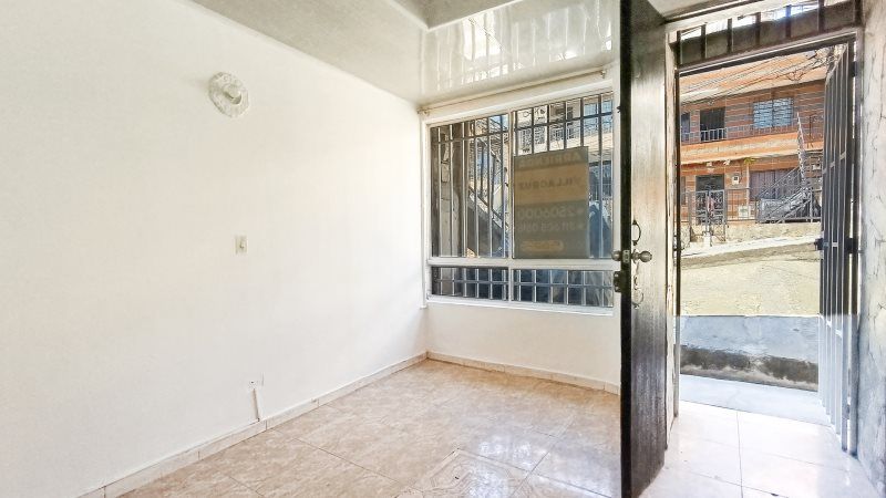 Apartamento en arriendo Antioquia Medellín San Martin De Porres 70 m2 Habitaciones 3 Baños 1 Garajes 0 Precio $1300000