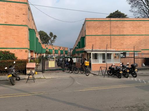 Casa en arriendo Cundinamarca Bogotá Timiza A 60 m2 Habitaciones 4 Baños 1 Garajes 0 Precio $1450000