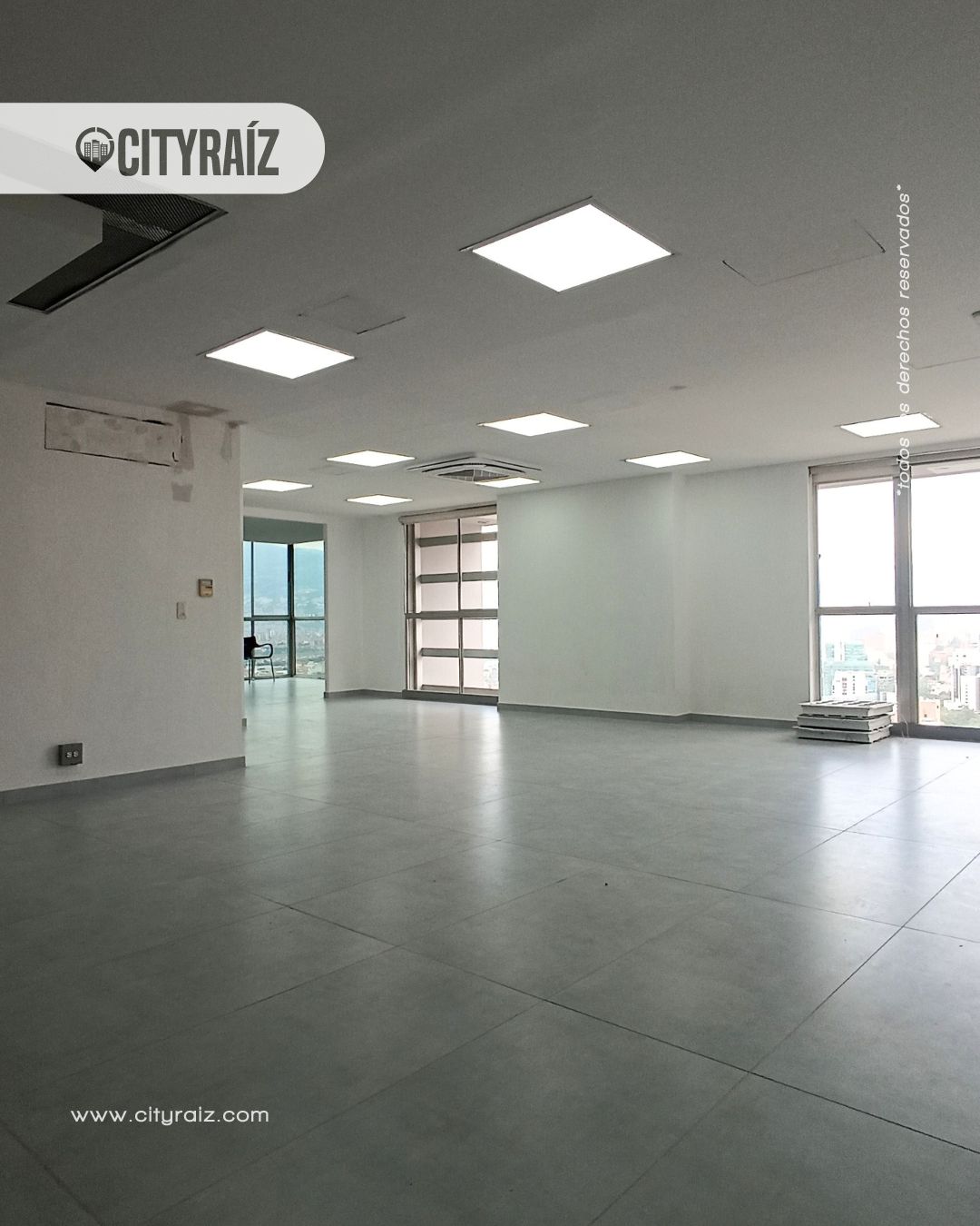 Oficina en arriendo Antioquia Medellín Los Balsos No2 185 m2 Habitaciones 0 Baños 2 Garajes 5 Precio $18000000