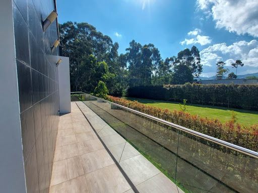 Casa en venta Antioquia Rionegro Rionegro 500 m2 Habitaciones 5 Baños 6 Garajes 2 Precio $2950000000