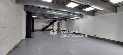 Local en arriendo Antioquia Medellín Tenche 150 m2 Habitaciones 0 Baños 1 Garajes 0 Precio $9500000