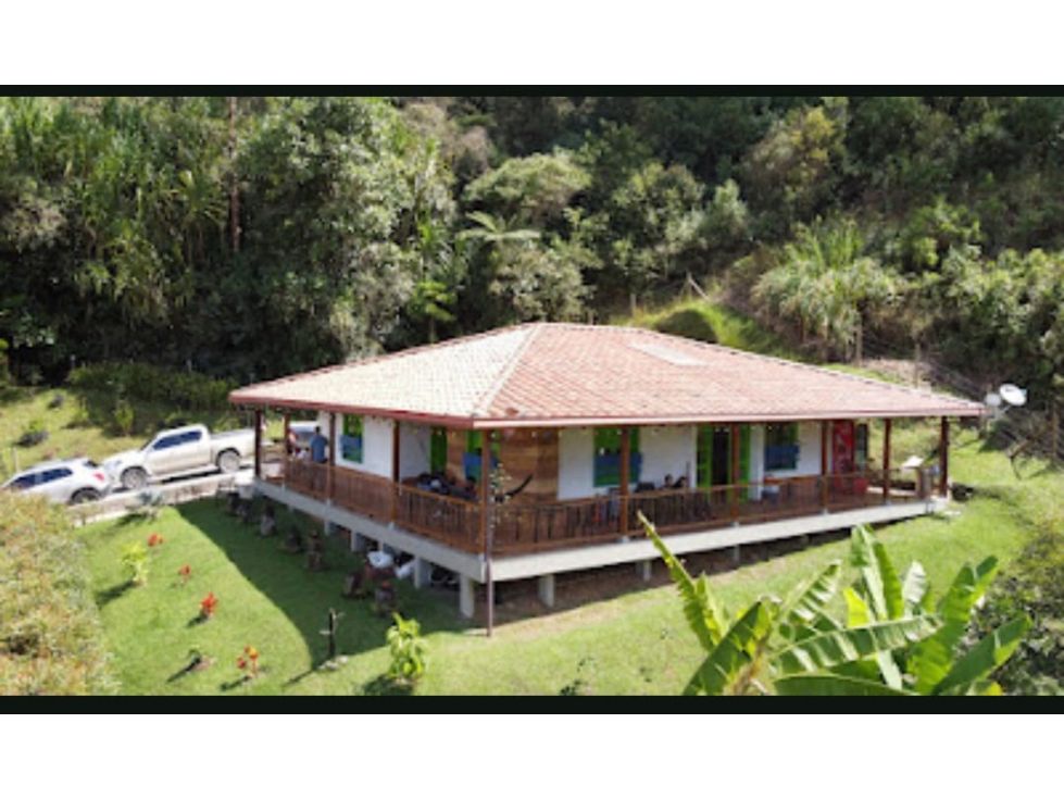 Casa Campestre en venta Antioquia Jardín Jardín 240 m2 Habitaciones 3 Baños 4 Garajes 4 Precio $1200000000