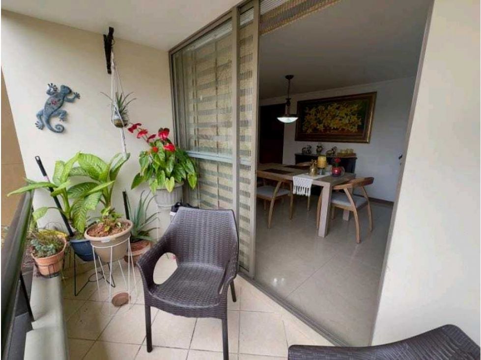 Apartamento en venta Antioquia Envigado Jardines 122 m2 Habitaciones 4 Baños 3 Garajes 1 Precio $890000000