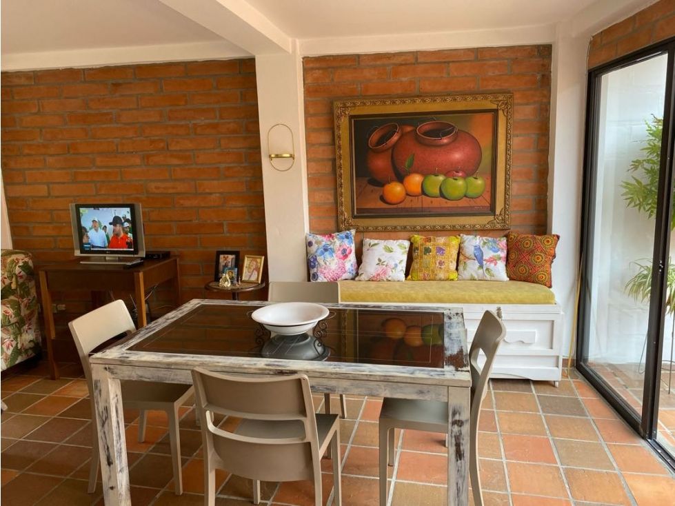 Casa en venta Antioquia Santafé De Antioquia Santafé De Antioquia 117 m2 Habitaciones 3 Baños 2 Garajes 1 Precio $420000000