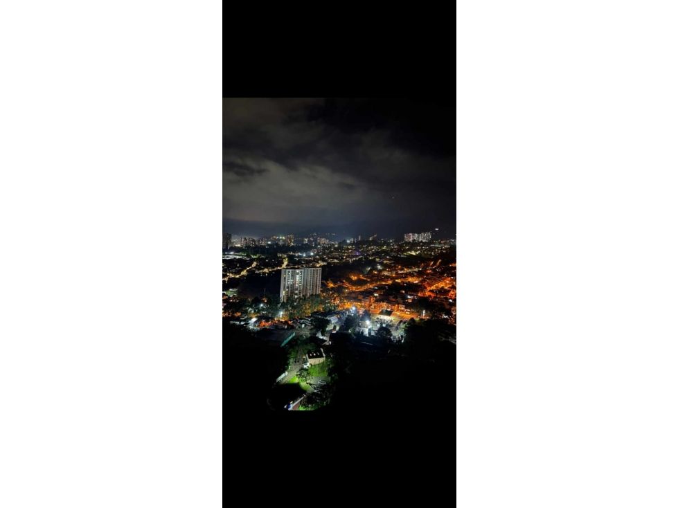 Apartamento en venta Antioquia Itagüí Itagüí 55 m2 Habitaciones 3 Baños 2 Garajes 0 Precio $240000000