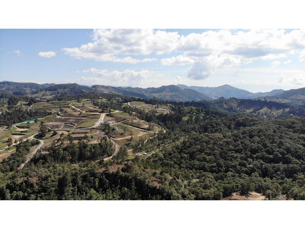 Lote en venta Antioquia El Retiro El Retiro 1300 m2 Habitaciones 0 Baños 0 Garajes 0 Precio $800000000