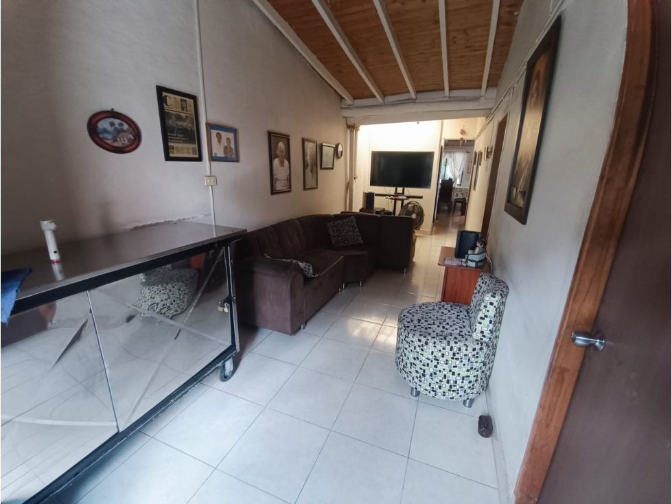 Casa en venta Antioquia Medellín Cristo Rey 195 m2 Habitaciones 3 Baños 2 Garajes 0 Precio $1300000000