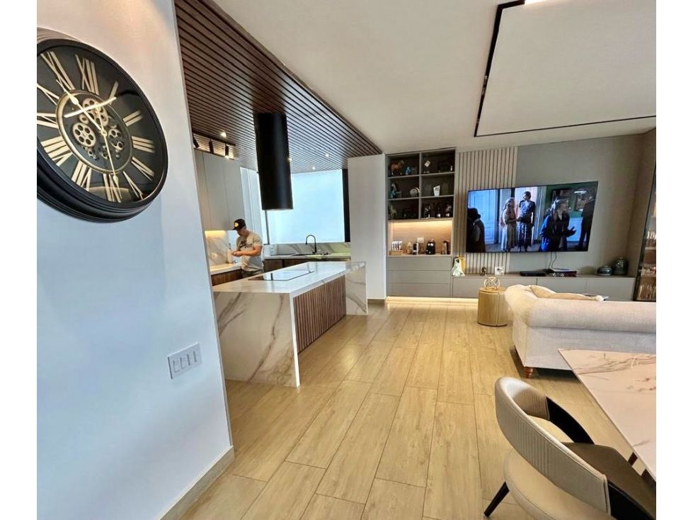 Apartamento en venta Antioquia Medellín La Candelaria 330 m2 Habitaciones 3 Baños 4 Garajes 3 Precio $3300000000