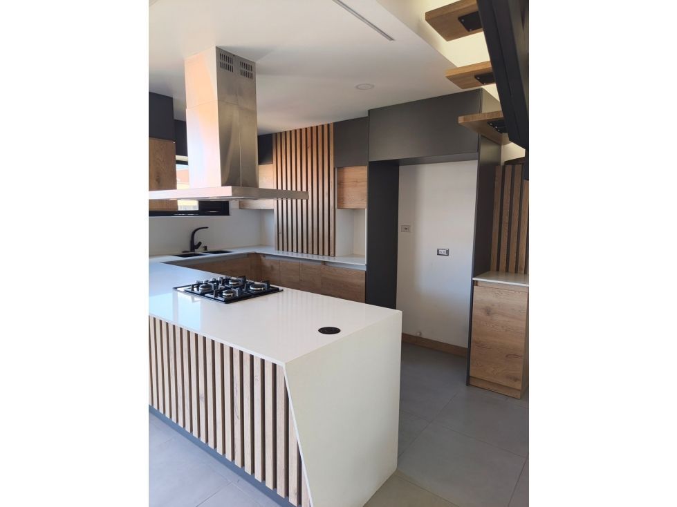 Casa en venta Antioquia Medellín Medellín 160 m2 Habitaciones 3 Baños 4 Garajes 2 Precio $1350000000