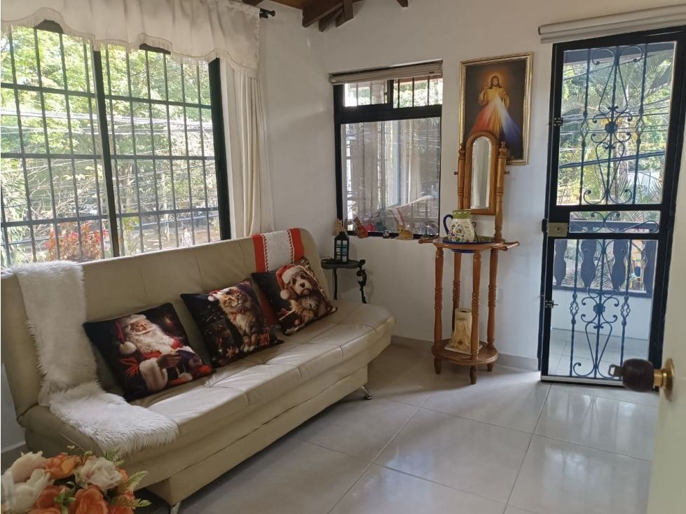 Casa en venta Antioquia Envigado La Magnolia 100 m2 Habitaciones 4 Baños 2 Garajes 0 Precio $530000000