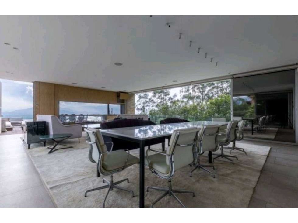 Casa Campestre en venta Antioquia Envigado Asd 835 m2 Habitaciones 6 Baños 7 Garajes 8 Precio $11000000000
